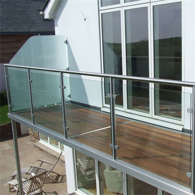 Traliewerk van de het Glasbalustrade van TESIA het Moderne voor de Trap van het het Dekterras van het Flatbalkon
