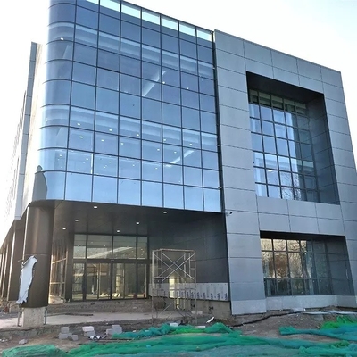 Blootgestelde aluminium bekledingsframe Glazen gordijngevel Exterieur Aangepast