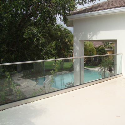 Vloermontage frameloos glazen balustradesysteem roestvrij staal 304 / 316