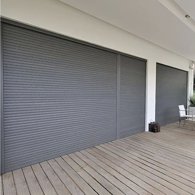 Hoog - van het Onweersblinden van het kwaliteitshuis Deuren van de de Orkaan de Verre Garage met Veiligheidssysteem
