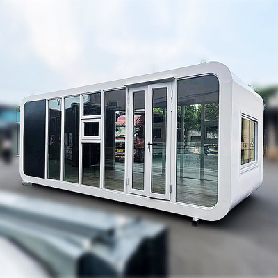 Luxe White Space Capsule Steel Prefab Home Apple Cabin Container Huis voor kamperen