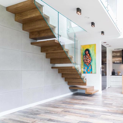 Het Australische van de de Zoldertrap van de Stijl Binnen Ruimtebesparing Houten Loopvlak dat Rechte Trede drijft