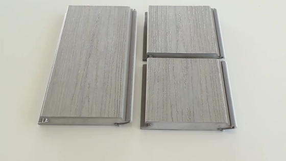 18mm Matt Plastic Wood Grain Flooring UV Bestand pvc Samengestelde Decking