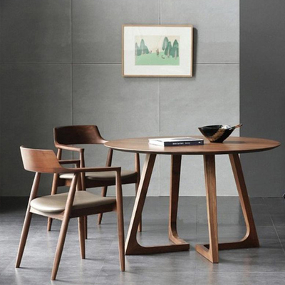 Dia 120cm Ronde Houten die Eettafel en Stoel voor Binnenplaatsvilla wordt geplaatst