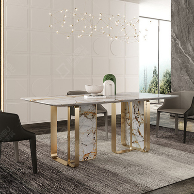 Gepersonaliseerde Italiaanse Marmeren Lange Eettafel met Gouden Metaalbenen